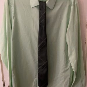 Men’s Van Heusen slim fit dress shirt (mint green) w/coordinating tie